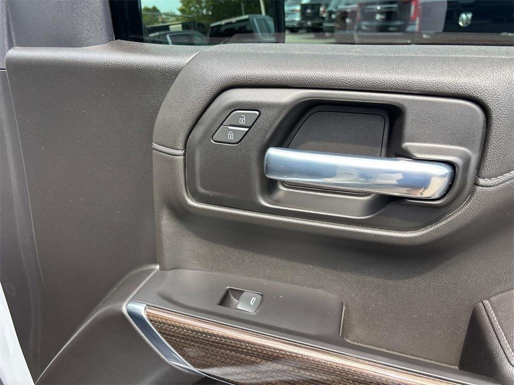 used 2022 Chevrolet Silverado 1500 Limited car, priced at $45,950