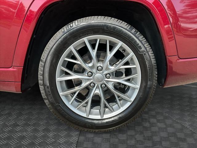 used 2022 Jeep Grand Cherokee L car, priced at $40,798