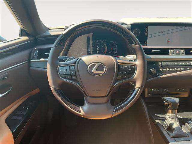 used 2019 Lexus ES 350 car, priced at $30,998