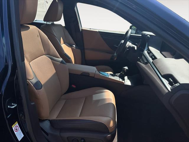 used 2019 Lexus ES 350 car, priced at $30,998
