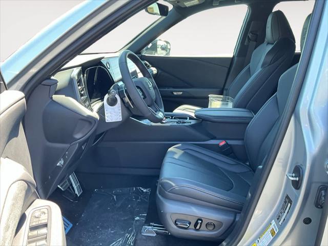 new 2025 Lexus TX 500h car, priced at $73,884