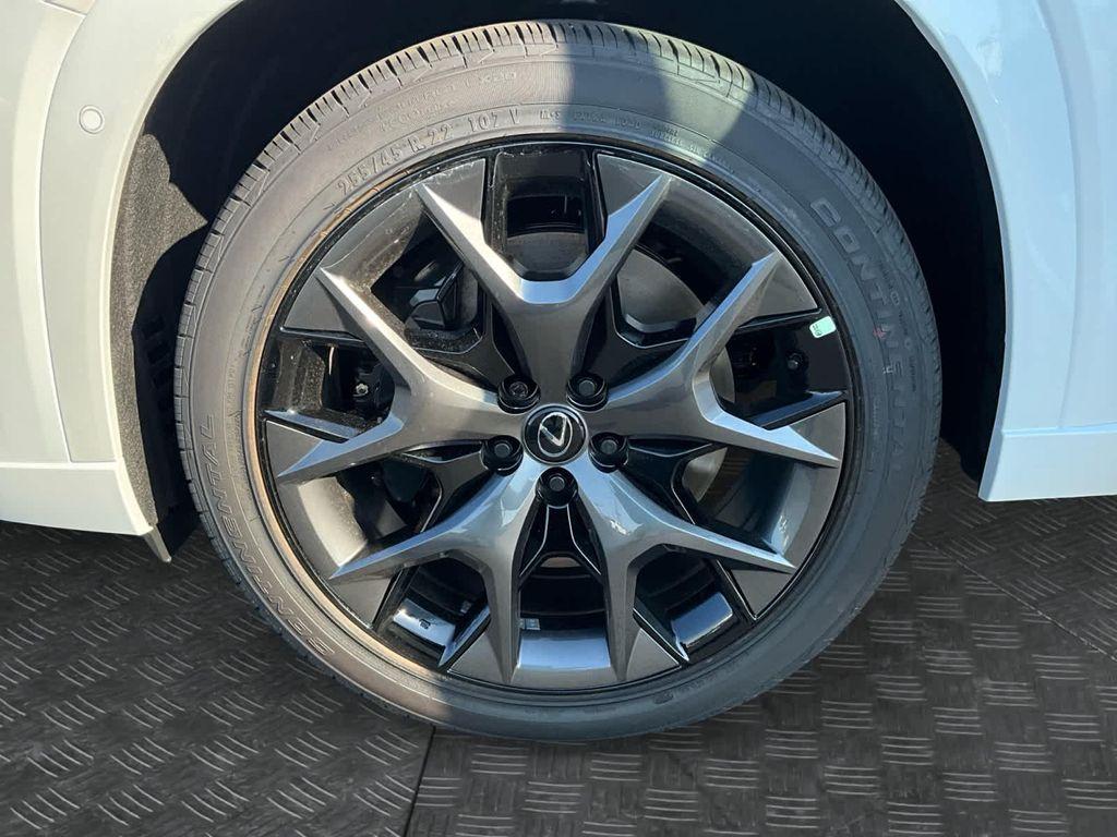 new 2025 Lexus TX 500h car, priced at $73,509