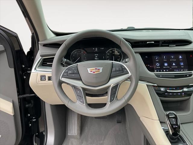 used 2022 Cadillac XT5 car, priced at $30,898