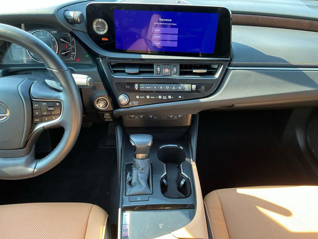 used 2024 Lexus ES 350 car, priced at $40,898