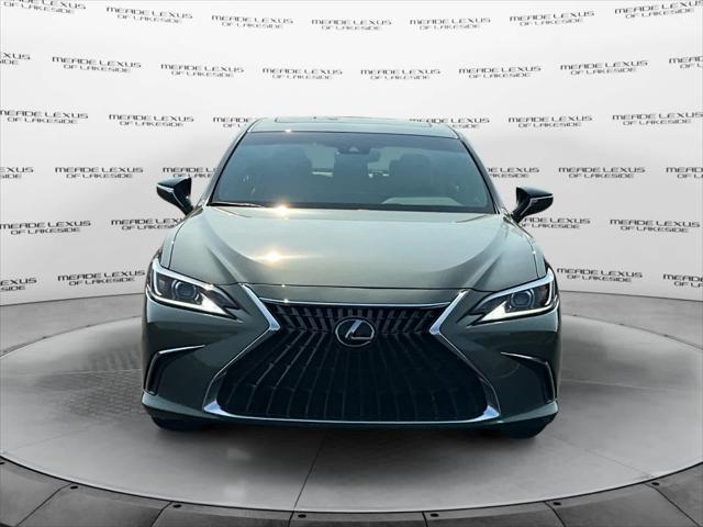 new 2025 Lexus ES 350 car, priced at $48,925