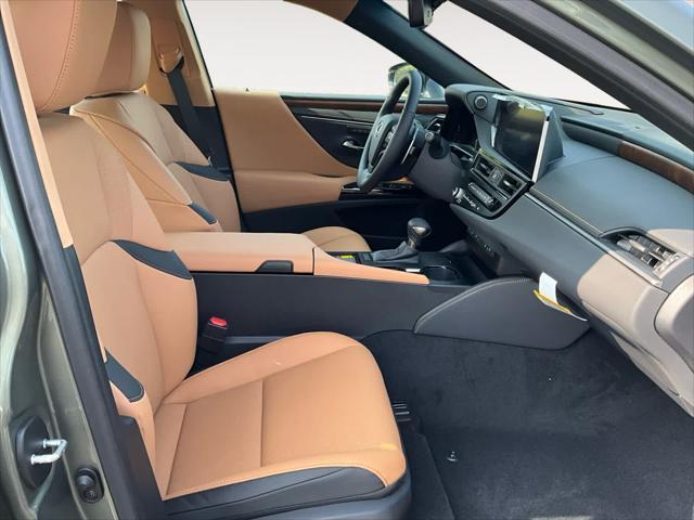 new 2025 Lexus ES 350 car, priced at $48,925