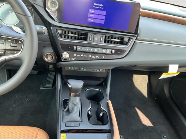 new 2025 Lexus ES 350 car, priced at $48,925
