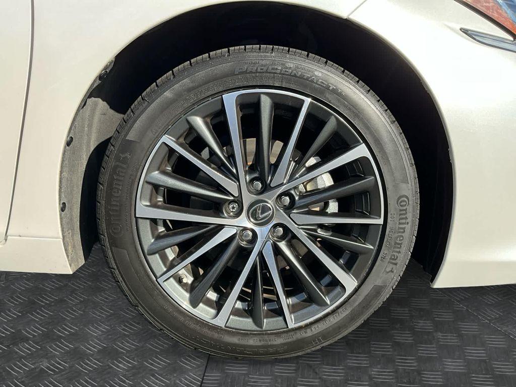 used 2024 Lexus ES 350 car, priced at $40,798