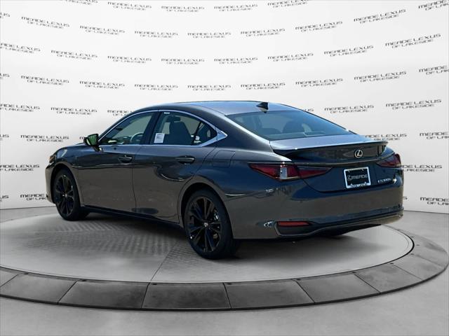 new 2025 Lexus ES 300h car, priced at $52,634
