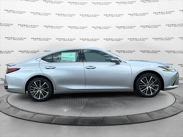 new 2025 Lexus ES 300h car, priced at $50,934