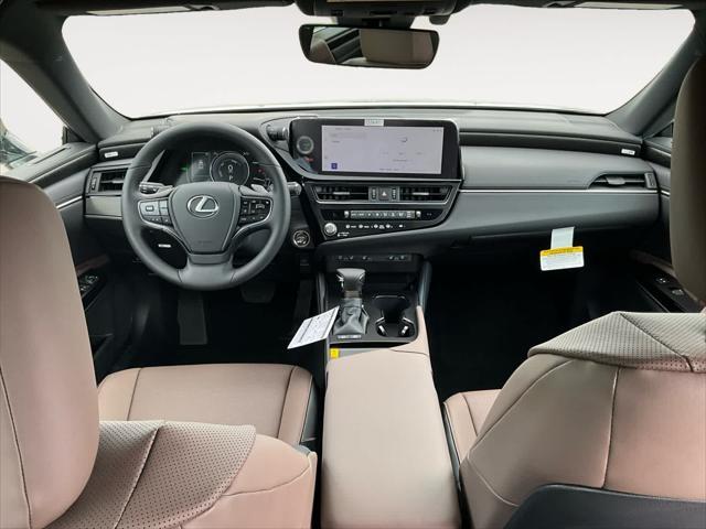 new 2025 Lexus ES 300h car, priced at $50,934