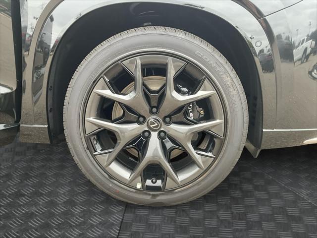 new 2025 Lexus TX 500h car, priced at $74,034