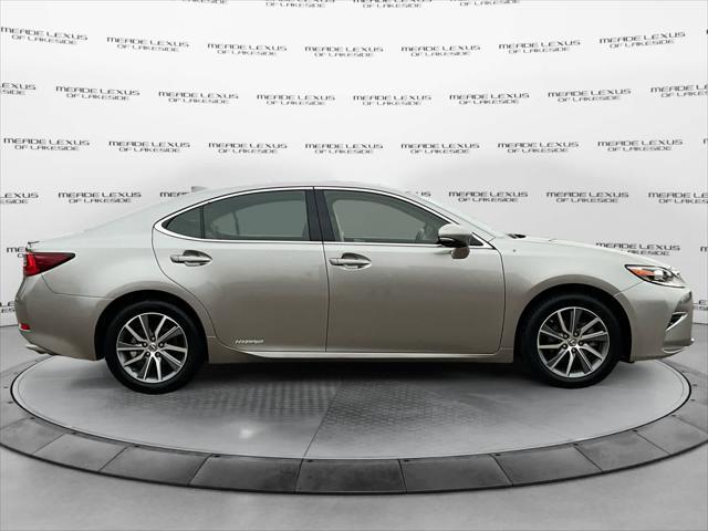 used 2018 Lexus ES 300h car, priced at $26,298