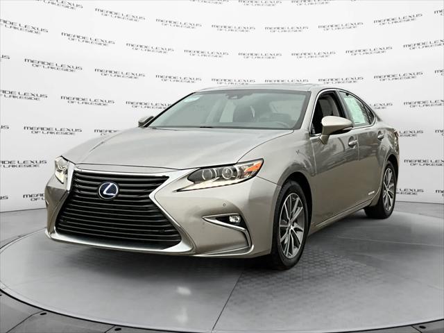 used 2018 Lexus ES 300h car, priced at $26,498