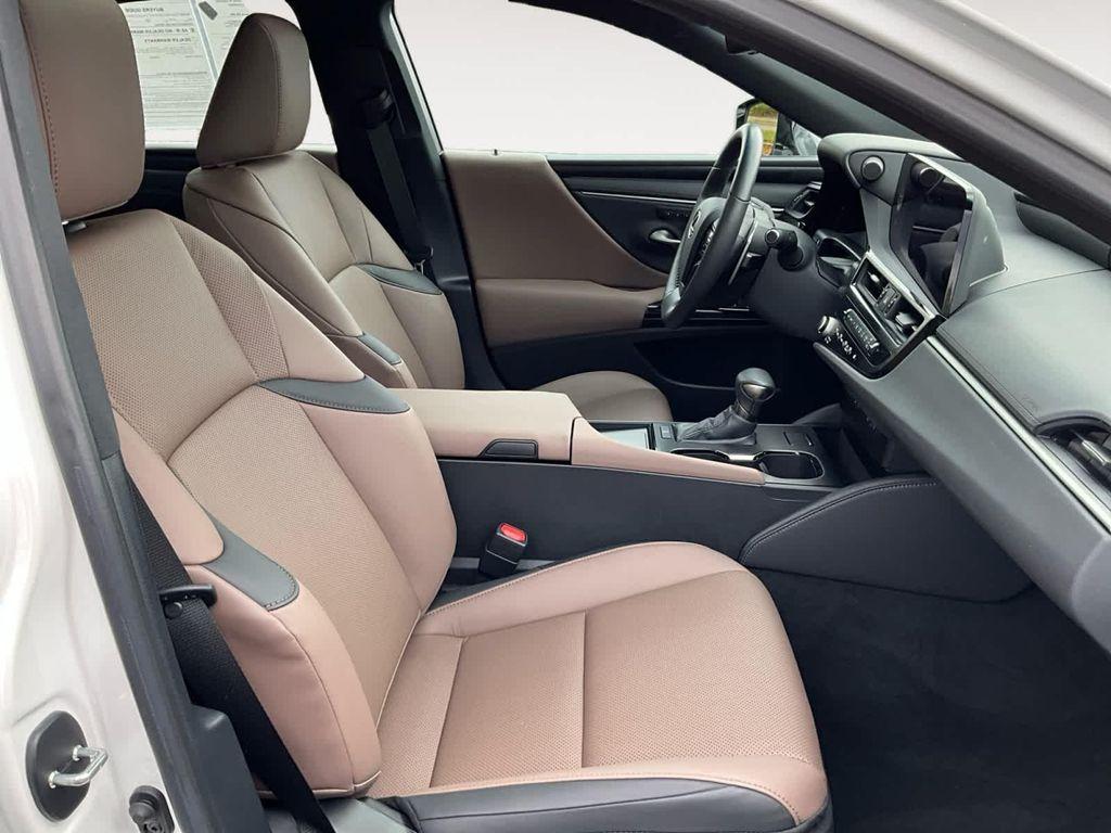 used 2024 Lexus ES 350 car, priced at $41,298