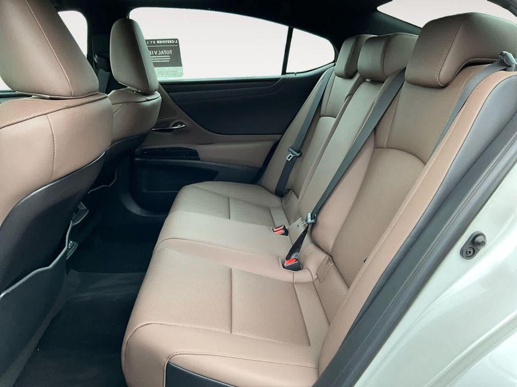 used 2024 Lexus ES 350 car, priced at $41,298