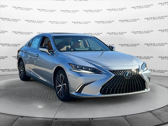 new 2025 Lexus ES 300h car, priced at $52,450