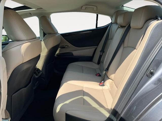used 2019 Lexus ES 350 car, priced at $28,998