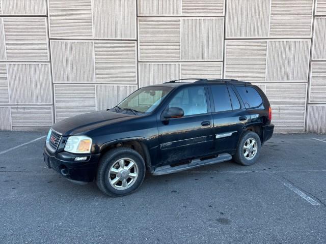 used 2002 GMC Envoy car, priced at $3,377