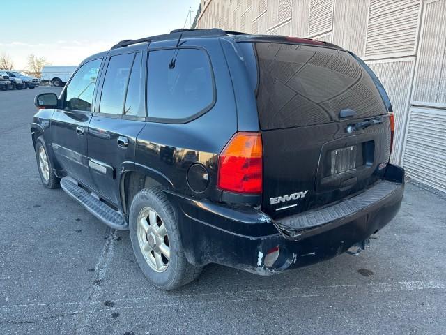 used 2002 GMC Envoy car, priced at $3,377