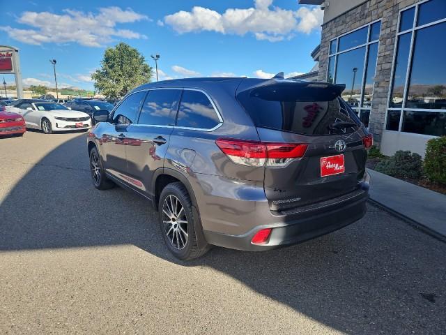 used 2017 Toyota Highlander car, priced at $22,399