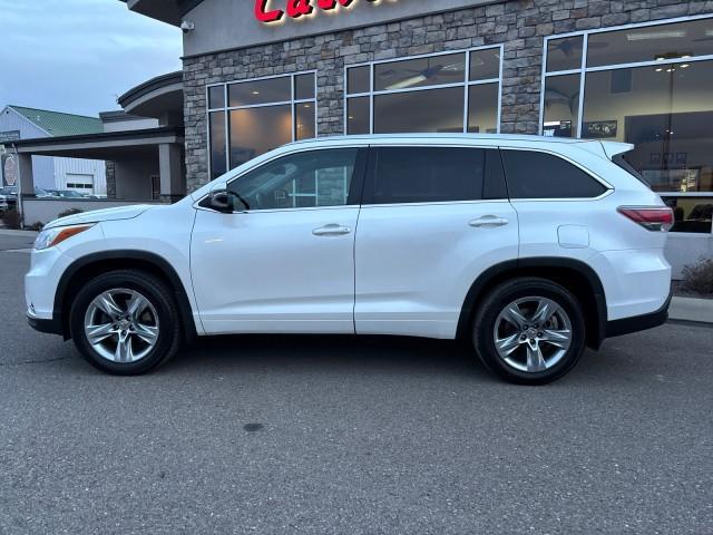 used 2014 Toyota Highlander car, priced at $16,995