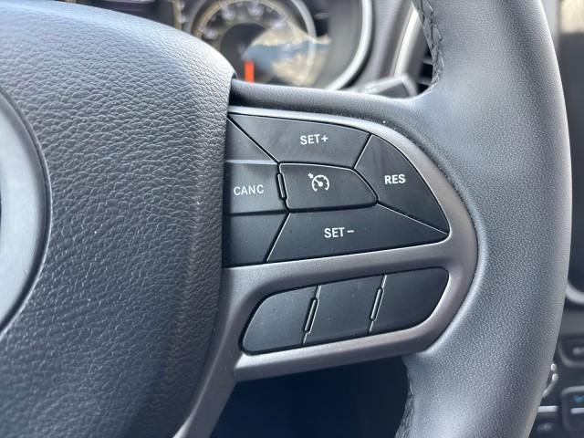 used 2020 Jeep Cherokee car, priced at $19,399