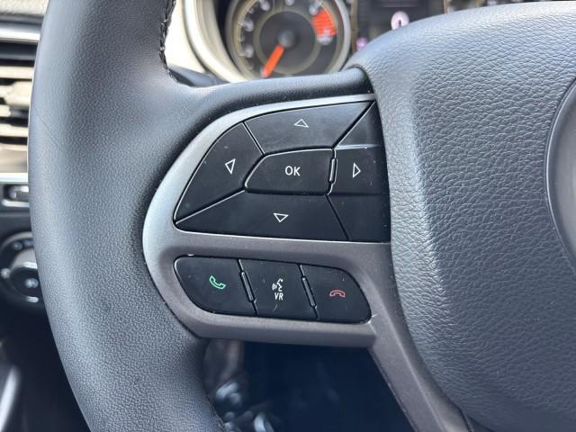 used 2020 Jeep Cherokee car, priced at $19,399