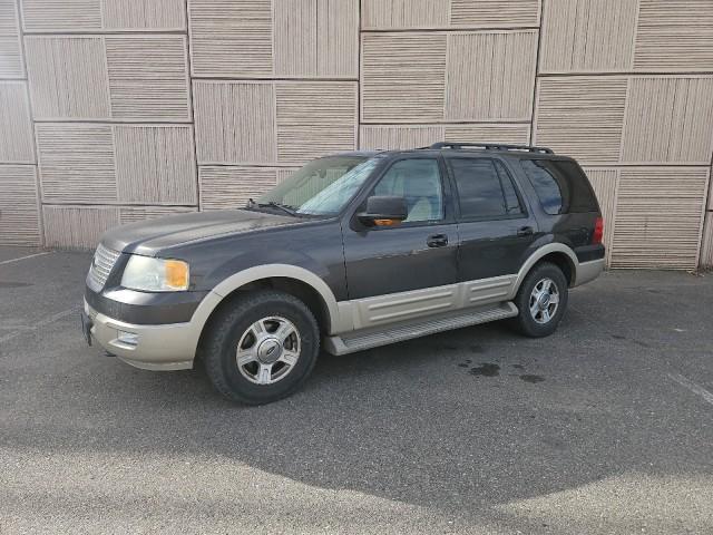 used 2005 Ford Expedition car, priced at $5,977