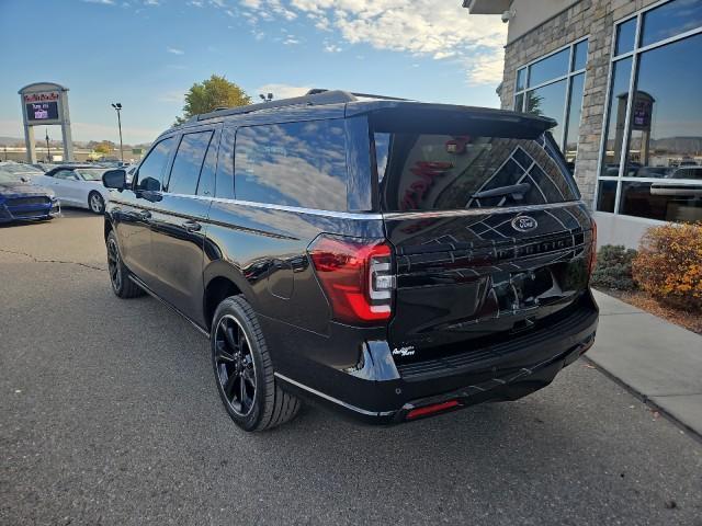 used 2023 Ford Expedition Max car