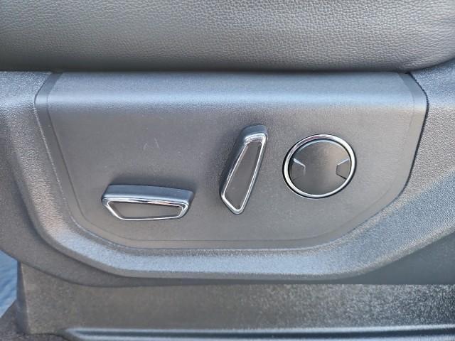 used 2023 Ford Expedition Max car