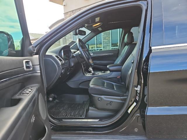 used 2021 Jeep Grand Cherokee car, priced at $27,399