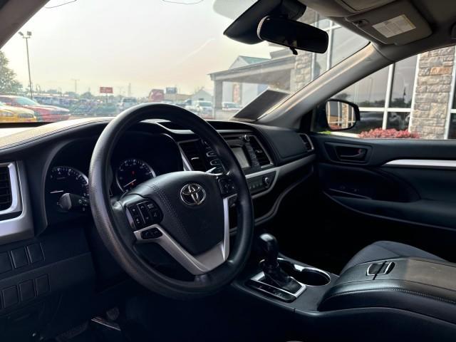 used 2018 Toyota Highlander car, priced at $18,995