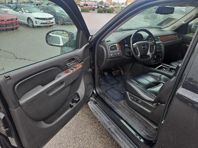 used 2010 GMC Yukon car, priced at $15,995
