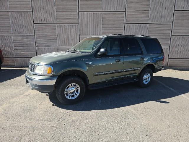 used 2001 Ford Expedition car, priced at $1,977