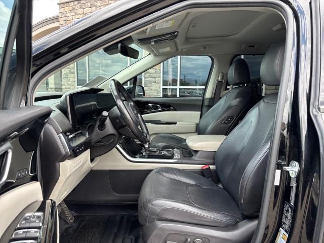 used 2022 Kia Carnival car, priced at $32,995