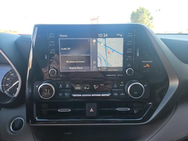 used 2021 Toyota Highlander car, priced at $32,995
