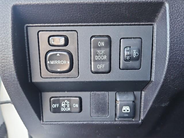 used 2014 Toyota Tundra car, priced at $22,399