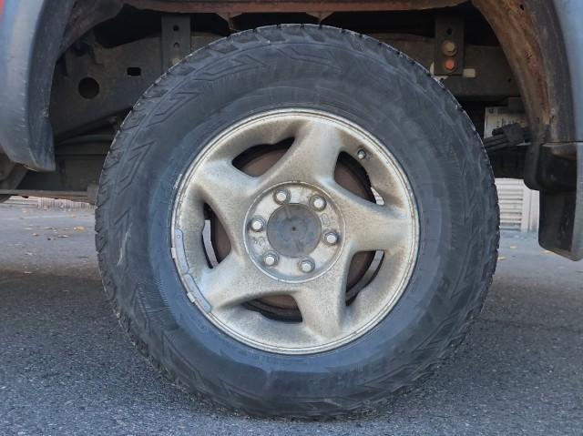 used 2000 Toyota Tundra car, priced at $3,977