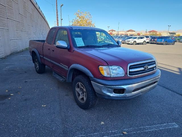 used 2000 Toyota Tundra car, priced at $3,977