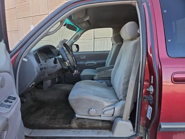 used 2000 Toyota Tundra car, priced at $3,977