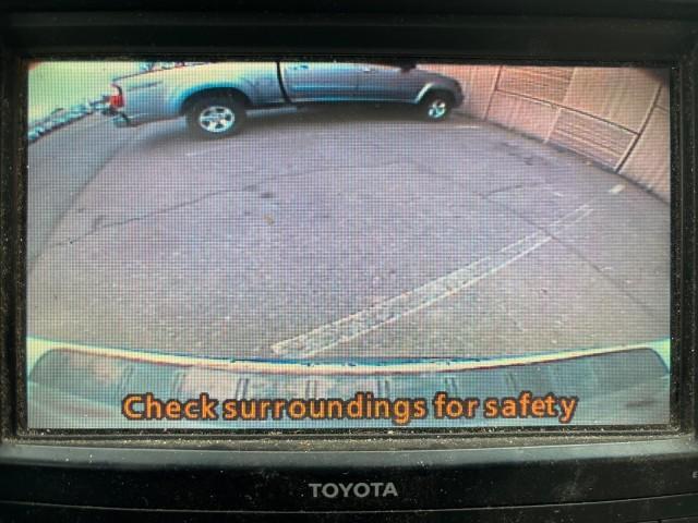 used 2010 Toyota Highlander car, priced at $5,377