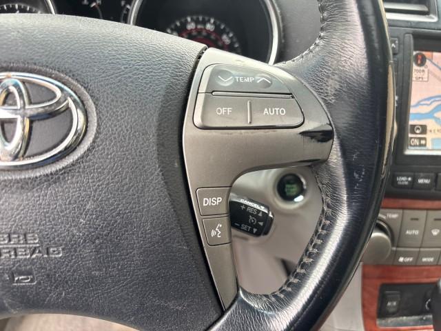used 2010 Toyota Highlander car, priced at $5,377