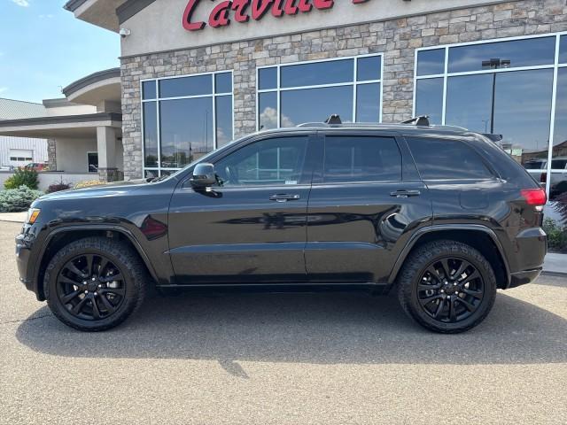 used 2017 Jeep Grand Cherokee car, priced at $13,396
