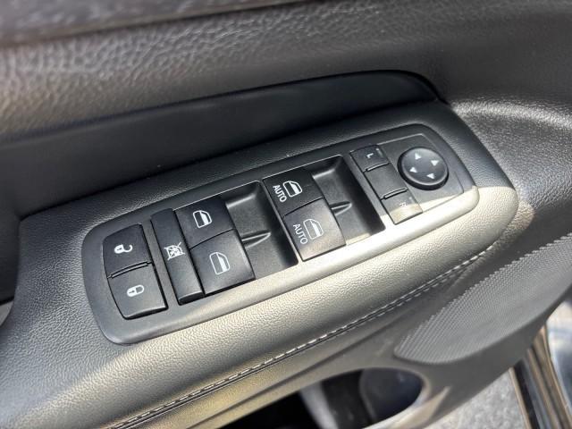 used 2017 Jeep Grand Cherokee car, priced at $13,396