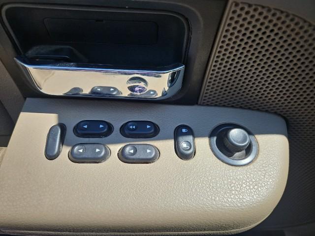 used 2006 Ford F-150 car, priced at $2,977