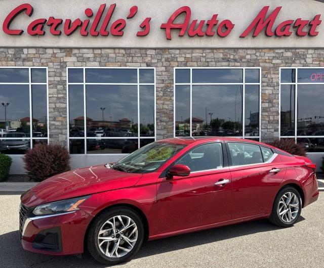 used 2023 Nissan Altima car, priced at $23,399