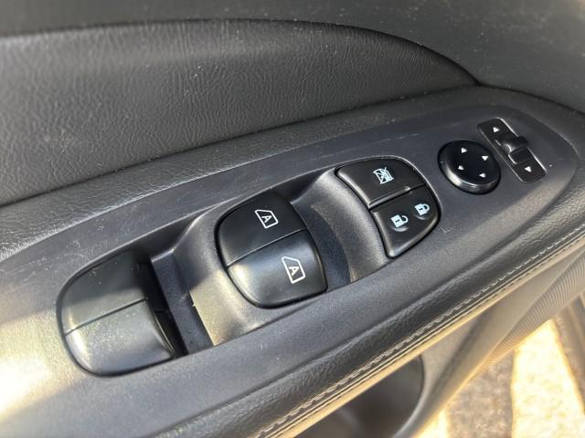 used 2020 Nissan Pathfinder car, priced at $17,399