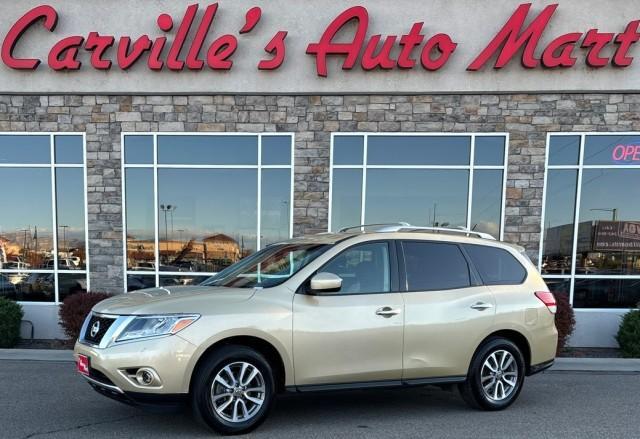 used 2013 Nissan Pathfinder car, priced at $6,995