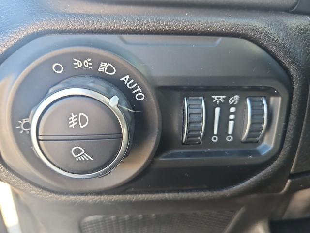 used 2021 Jeep Gladiator car, priced at $33,995